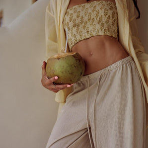 Butter Yellow Daisies Bandeau Crop Top