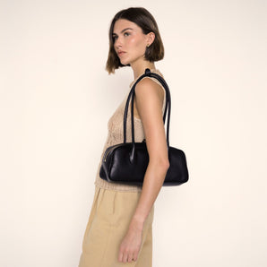 HYER GOODS La Strada East West Bag in Black #color_black