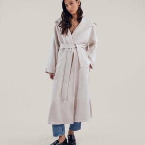 Oversized white cashmere wool coat - Custom Made - Bastet Noir