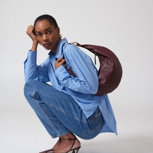 hyer goods ring bag convertible leather hobo bag#color_burgundy