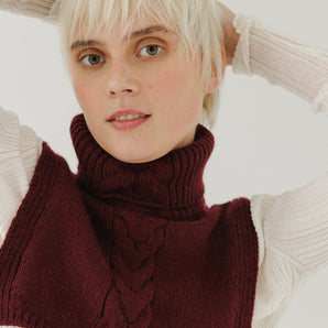 Pynė: Hellebore Alpaca Wool Neckwarmer