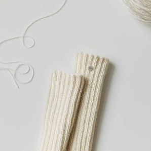 Rib Socks: Seal Salt Wool