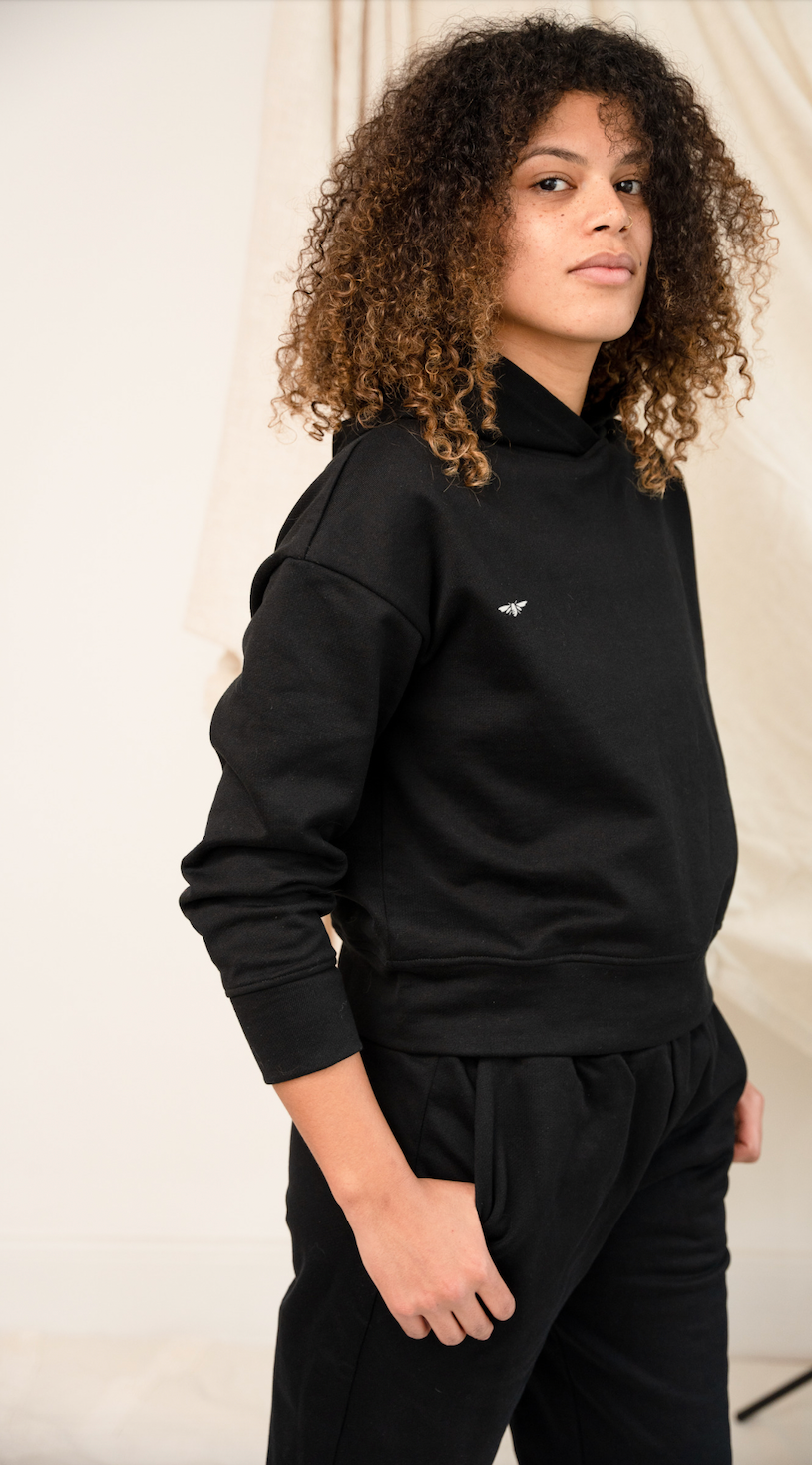 silt black hoodie, jumper, organic jumper, hoodie, sustainable fashion hoodie, eco hoodie, sustainable activewear uk, organic clothing uk, sustainable activewear, activewear london, london fashion, london activewear, london sustainable clothing, organic activewear, sustainable athletic wear