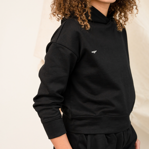 silt black hoodie, jumper, organic jumper, hoodie, sustainable fashion hoodie, eco hoodie, sustainable activewear uk, organic clothing uk, sustainable activewear, activewear london, london fashion, london activewear, london sustainable clothing, organic activewear, sustainable athletic wear