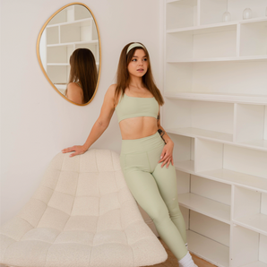 recycled sports bras, sustainable activewear leggings, organic yoga pants, vegan activewear for women, sustainable workout brands, sustainable workout clothes for women, fair trade workout clothes, athletic wear sustainable