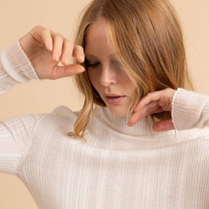 Vanduo: Cotton & Silk Turtleneck